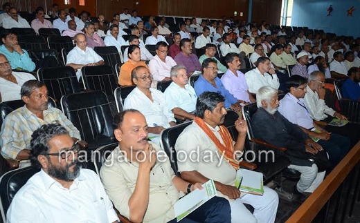 Coconut parks in Dakshina Kannada to rescue farmers 4